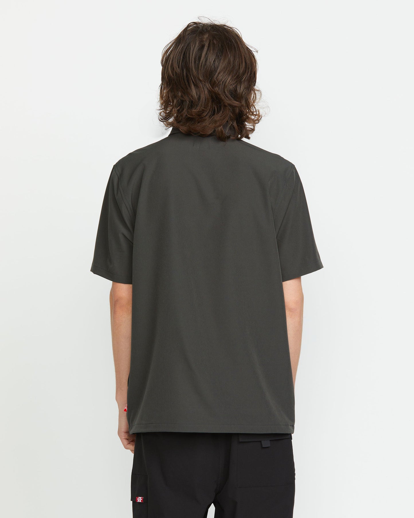 Volcom Japan Men's Sense Popover Short Sleeve Shirt