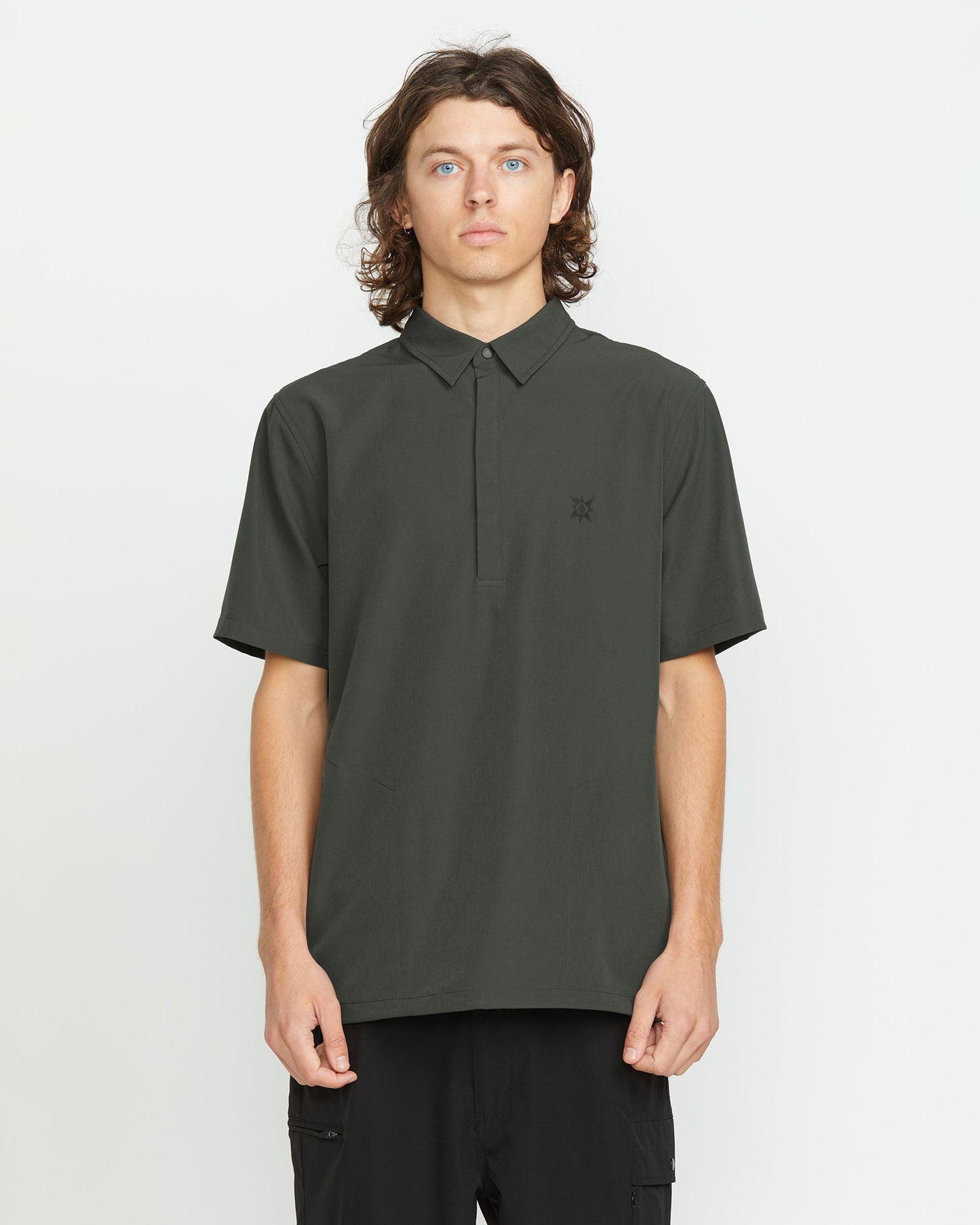 Volcom Japan Men's Sense Popover Short Sleeve Shirt