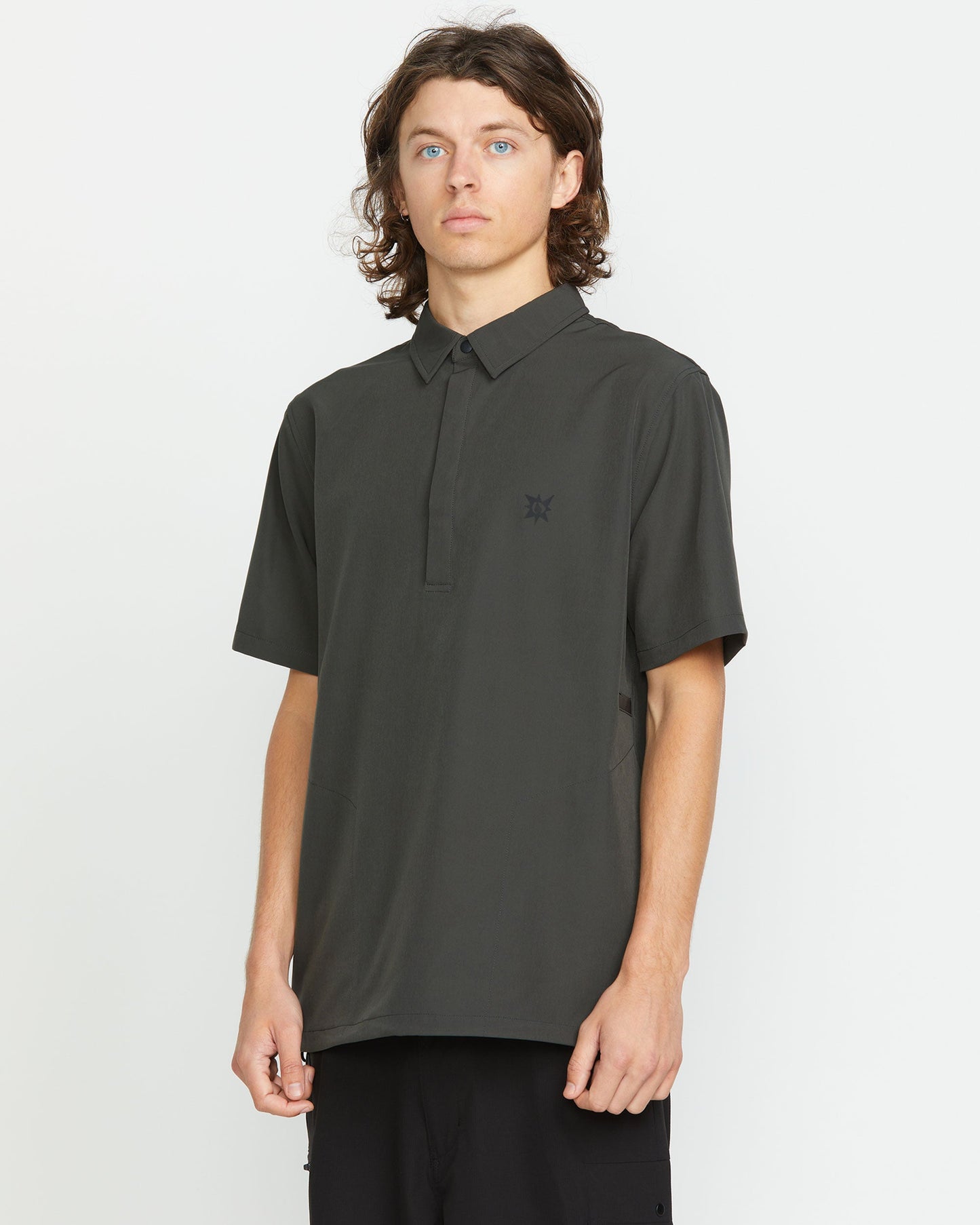 Volcom Japan Men's Sense Popover Short Sleeve Shirt