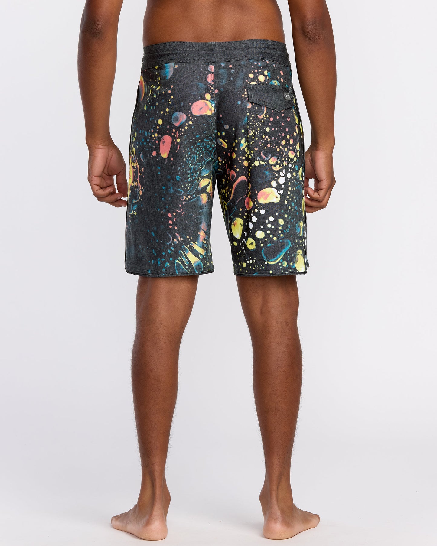 Men's Excite Stoney Scallop 19" Swim Trunks