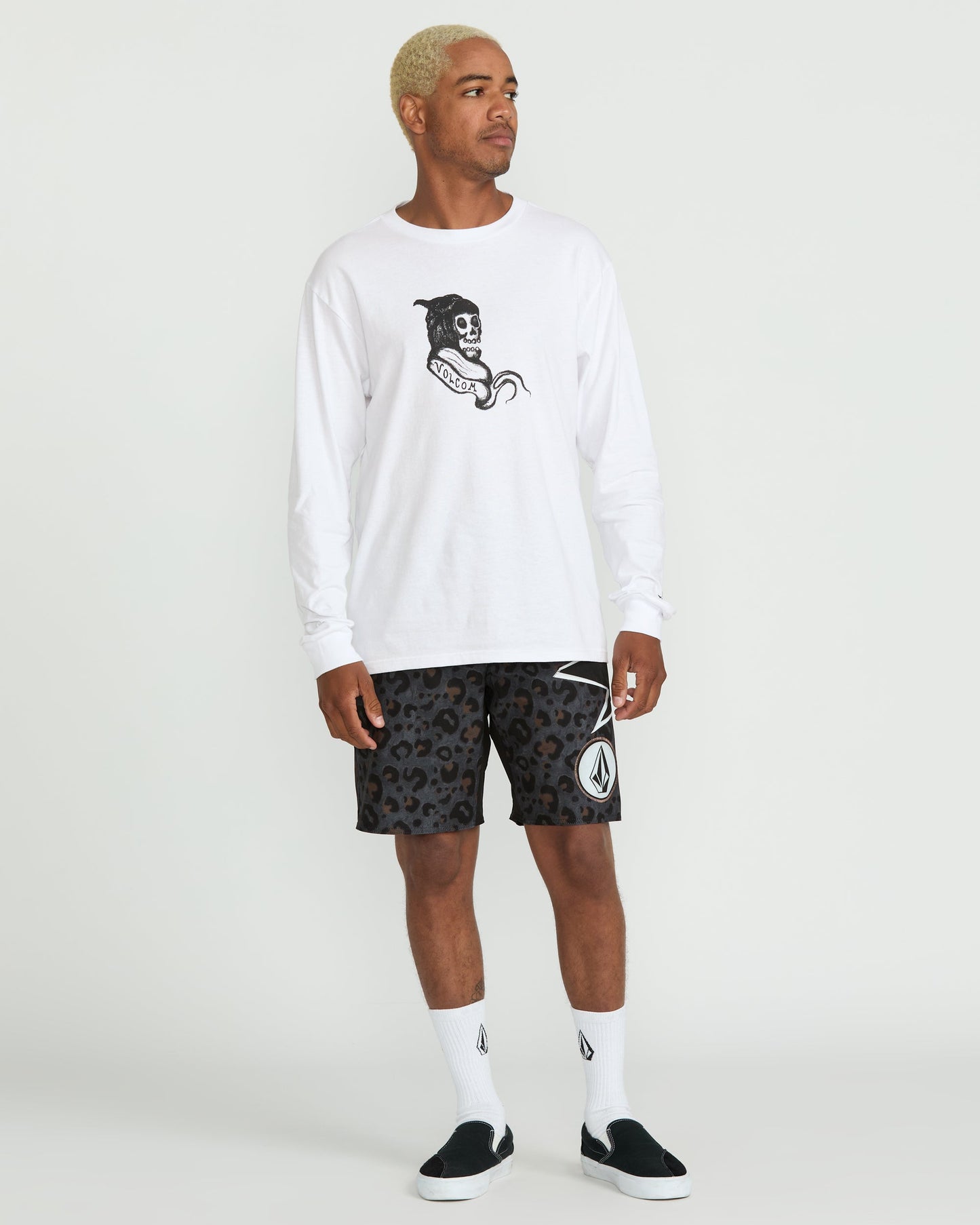 Men's Featured Artist Seth Conboy Long Sleeve Tee