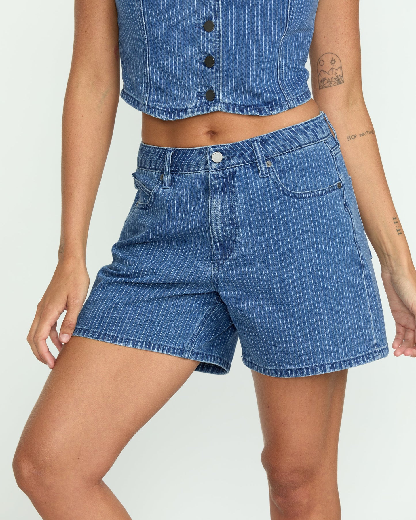 Women's Stoned Boyfriend Shorts