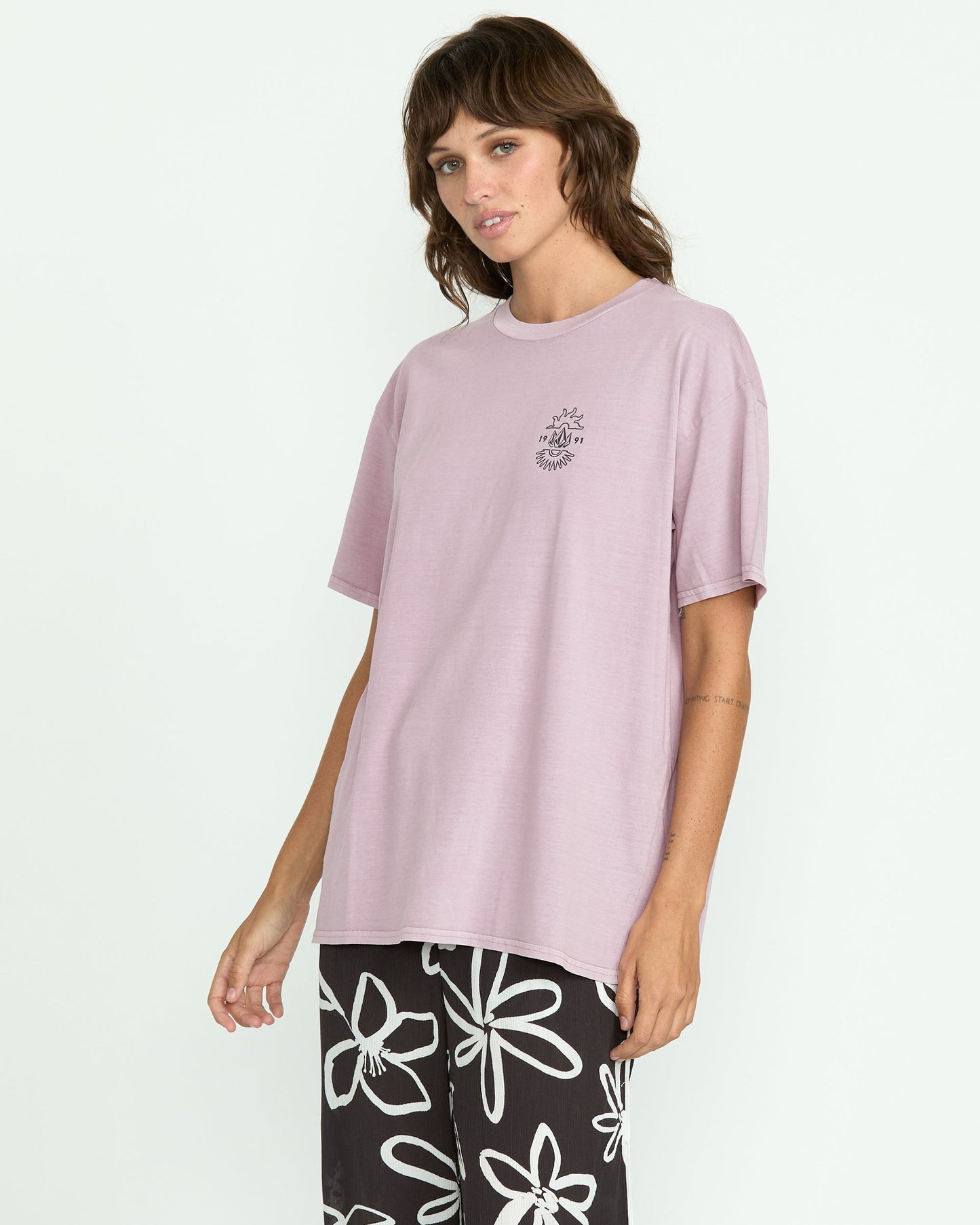 Women's Stones Throw Tee